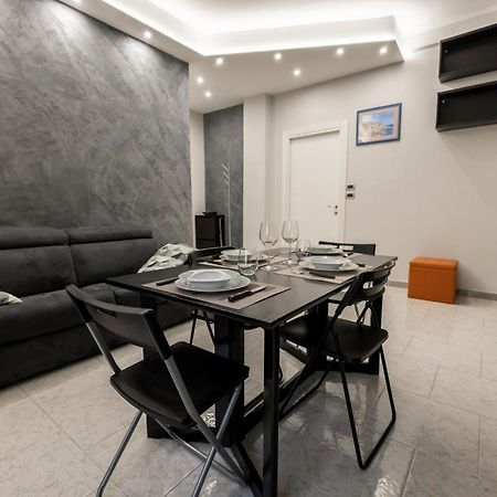 Tra Porta Susa E Piazza Statuto -Cortile Interno- Torino Eksteriør bilde